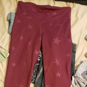 Gap GapFit burgundy star leggings M